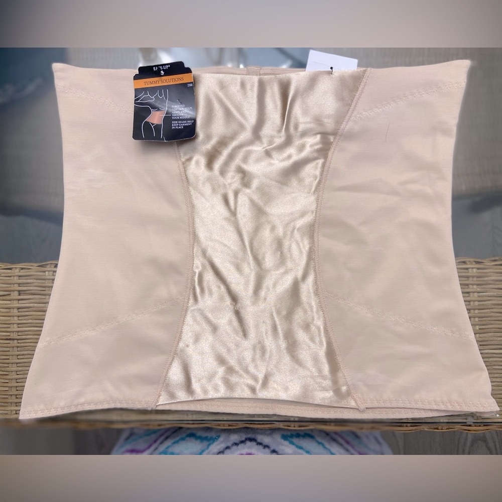 Maidenform Tummy Solutions NWT